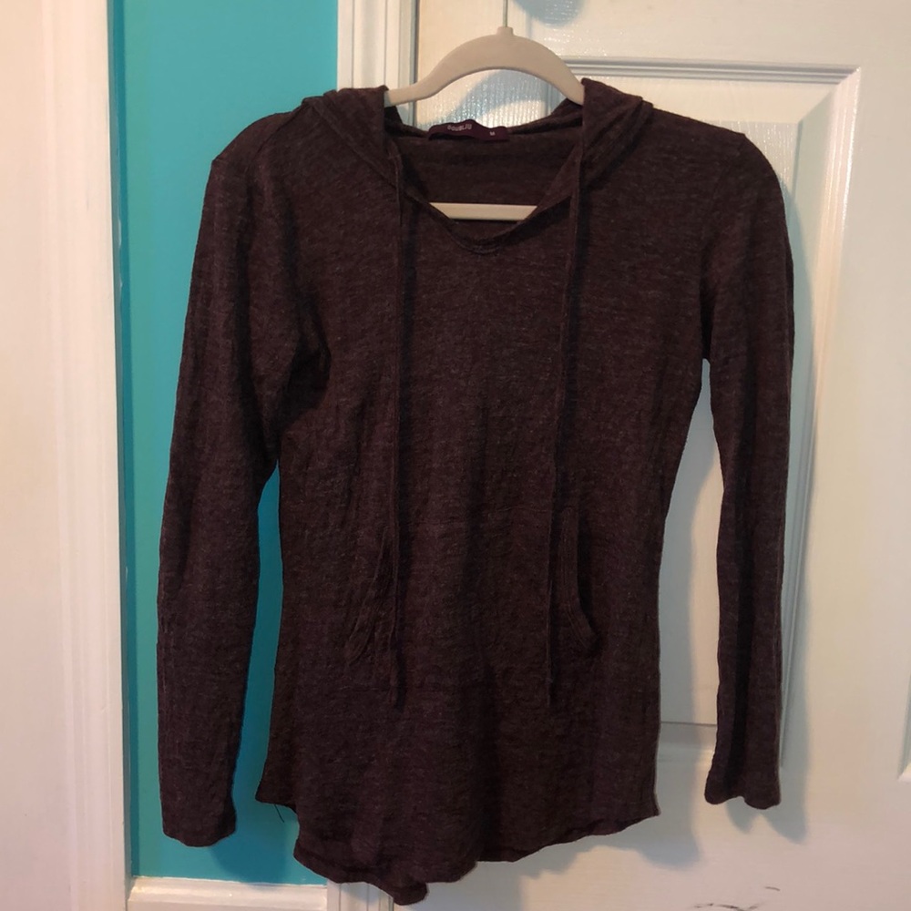 Maroon sweater